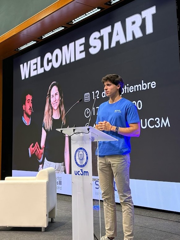 Miguel speaking at a Start UC3M event